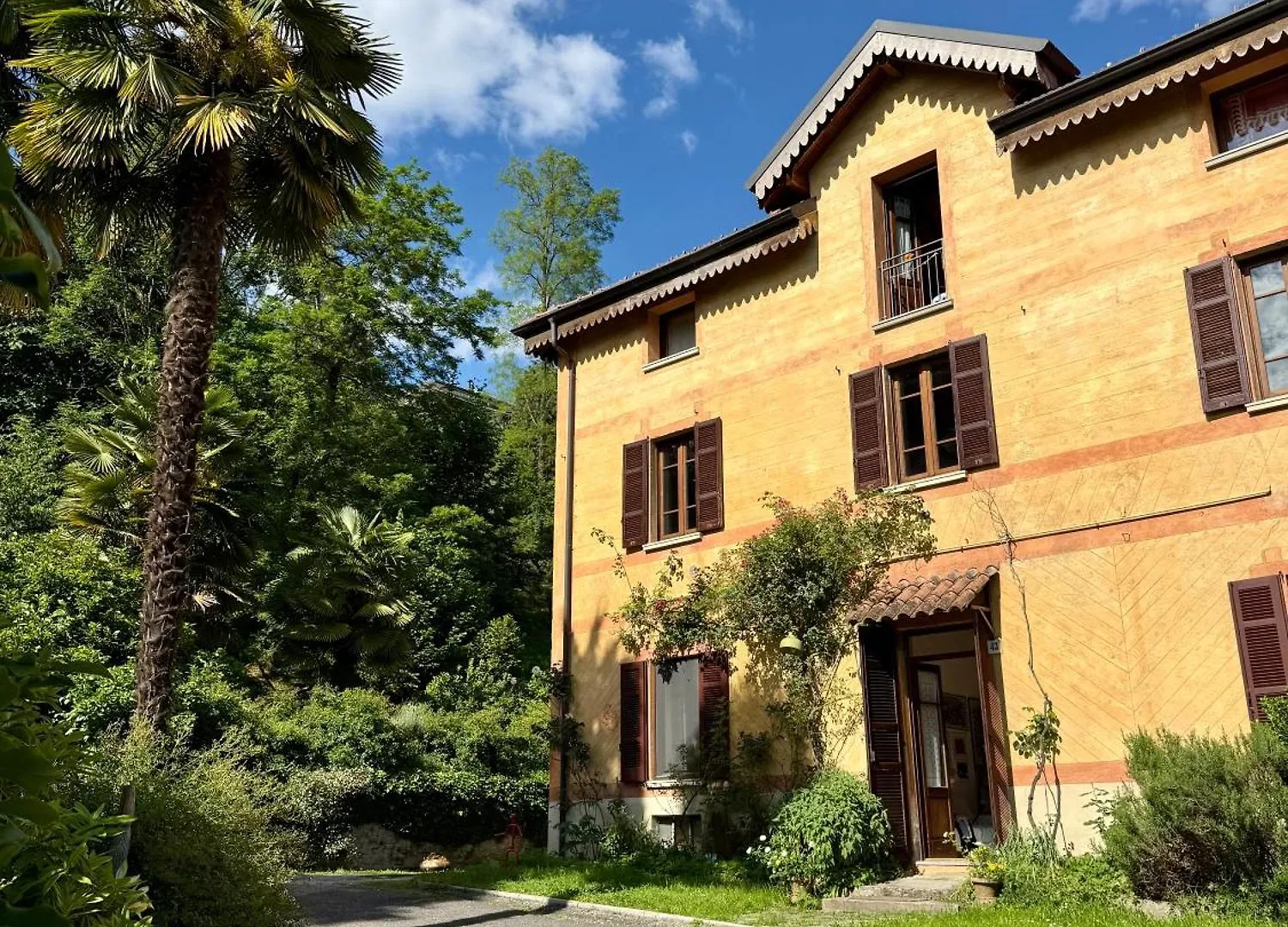 Magic Garden - Since 1911 Διαμέρισμα Luino